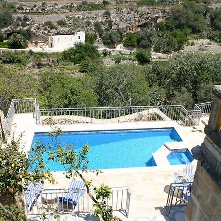 Sylvia' S Millhouse Villa Kerċem Dış mekan fotoğraf