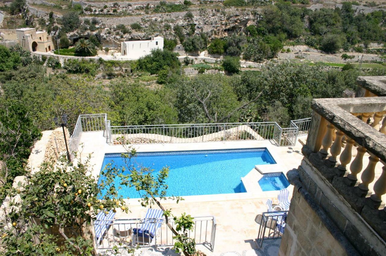 Sylvia' S Millhouse Villa Kerċem Dış mekan fotoğraf